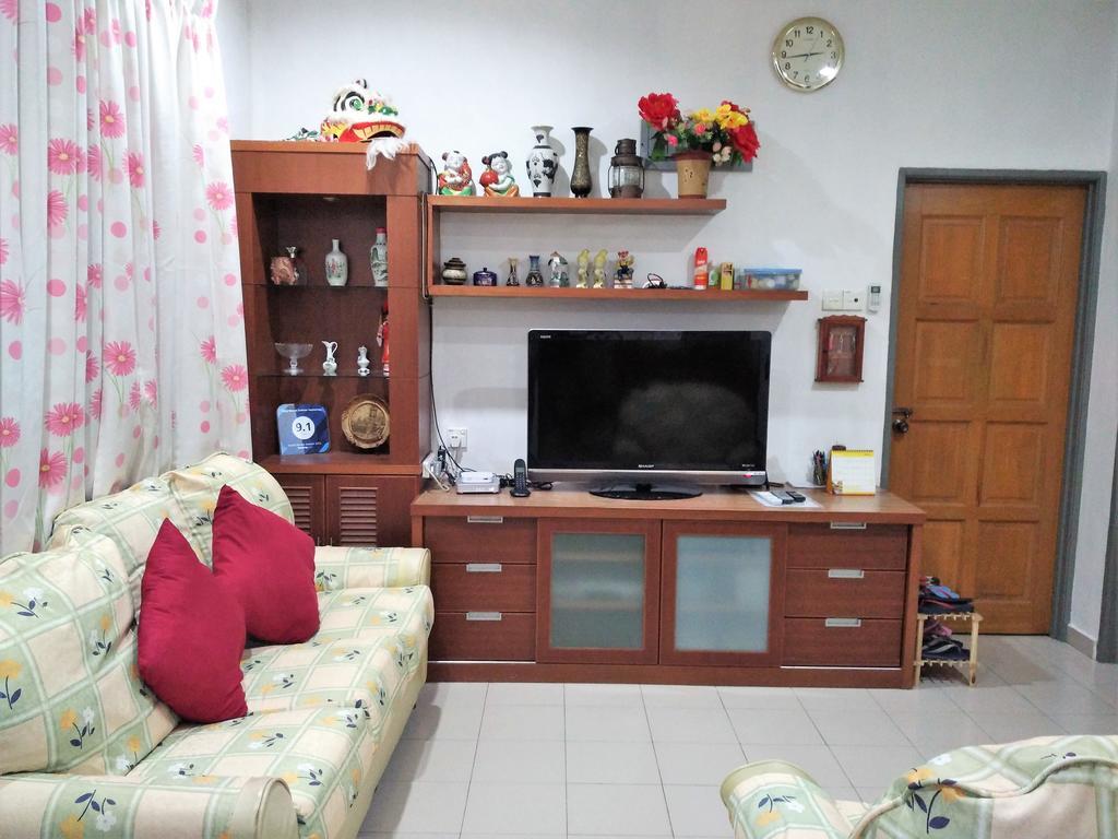 Cozy Mount Erskine Homestayジョージタウン エクステリア 写真