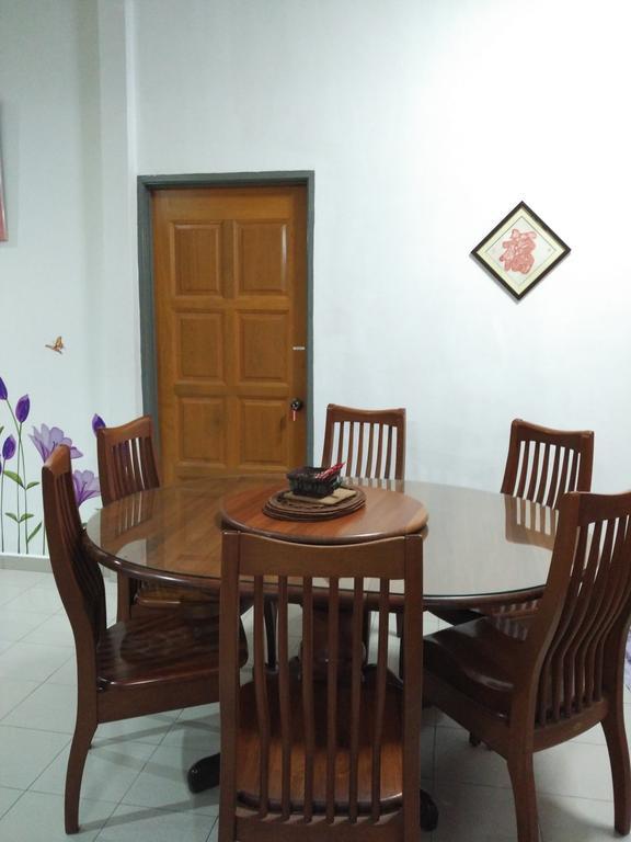 Cozy Mount Erskine Homestayジョージタウン エクステリア 写真
